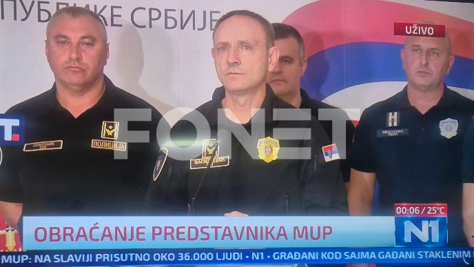 Povređeno šest policajaca
